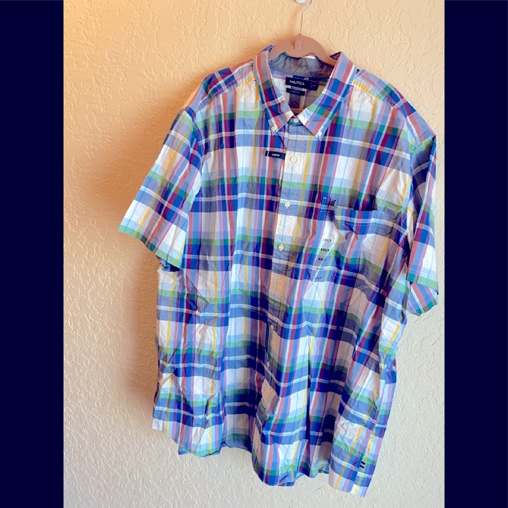 Nautica casual button down plaid stretch 4xlt shirt with breast pocket. NWT